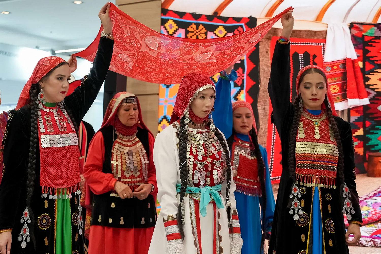 Представители Нотариальной палаты Республики Башкортостан посетили ПМЮФ-2026